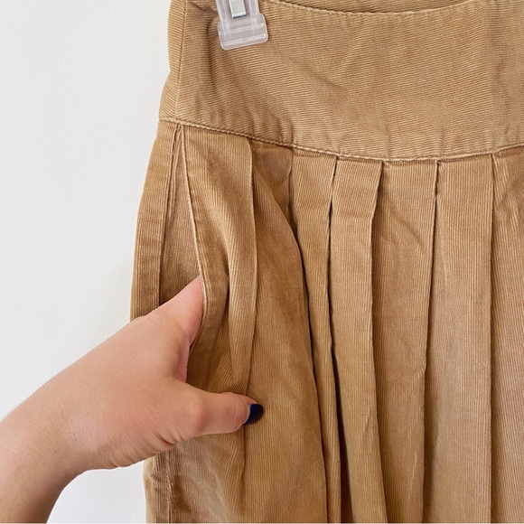 Pleated Corduroy Skirt - Picture 7 of 12
